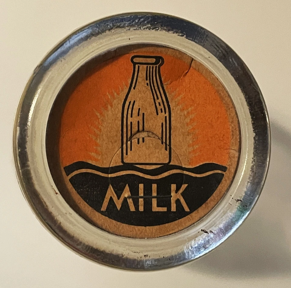 Vintage Pint Milk Bottle - No Dairy Name - Mark on bottom - Image 3 of 4