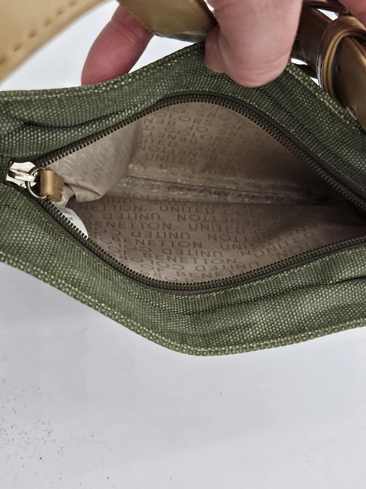 Bolso sin asas de algodón United Colors Of Benetton verde con ribete tostado Foto 4 de 4