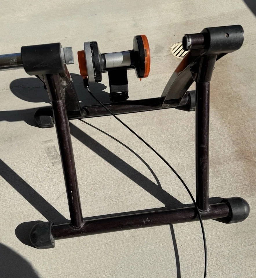 🔥Minoura Hyper Mag Turbo Bicicleta Ergo Entrenador Plegable Super Adviento Invierno Ciclismo Foto 3 de 4