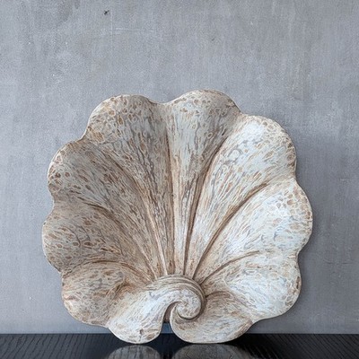 Vintage skulpturale handgeschnitzte Hartholz Muschelschale mit Distressed Finish