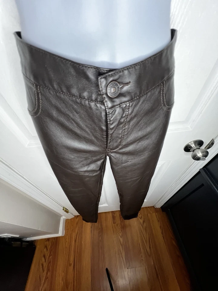 Abercrombie & Fitch AF Women’s 6 Dark Brown Vegan Leather Skinny Jeans Pant W 28 - Image 3 of 4