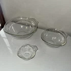 Vintage Pyrex Set of 3 Glass Teardrop Nesting 1, 3, 8 Cup Measuring Mixing Bowls