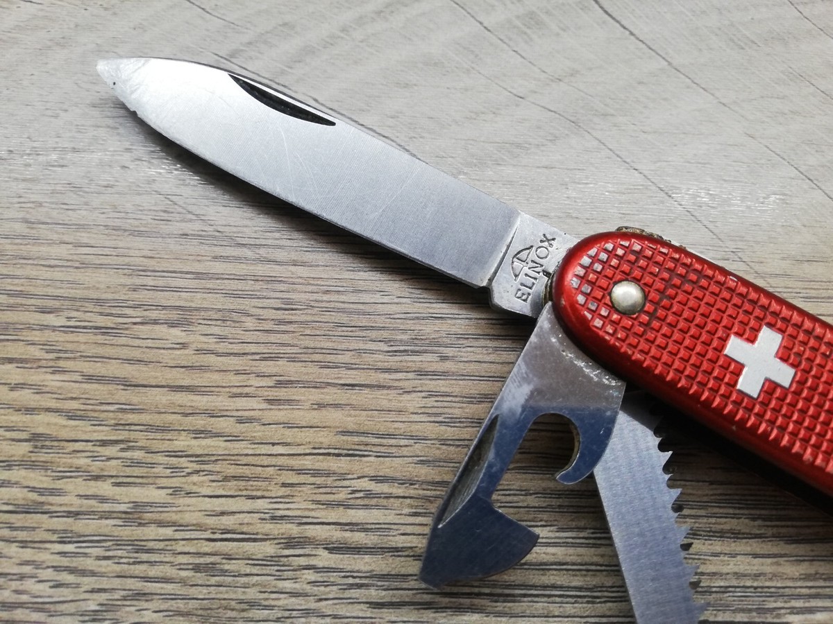 VTG RARE VICTORINOX ELINOX SWISS ARMY RED OLD CROSS FARMER VTG RARE VICTORINOX ELINOX SWISS ARMY RED OLD CROSS FARMER