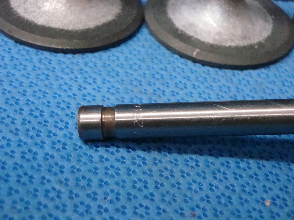 Oldsmobile Olds 425 1966 juego de válvulas de admisión Delta 88 98 Jetstar Starfire 230161 EE. UU. Foto 4 de 4