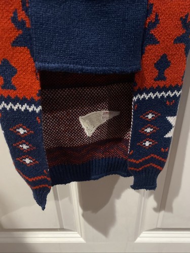 NFL New England Patriots Dog Christmas Sweater SMALL 9"x12" Up To 15 Lbs - Picture 6 of 8