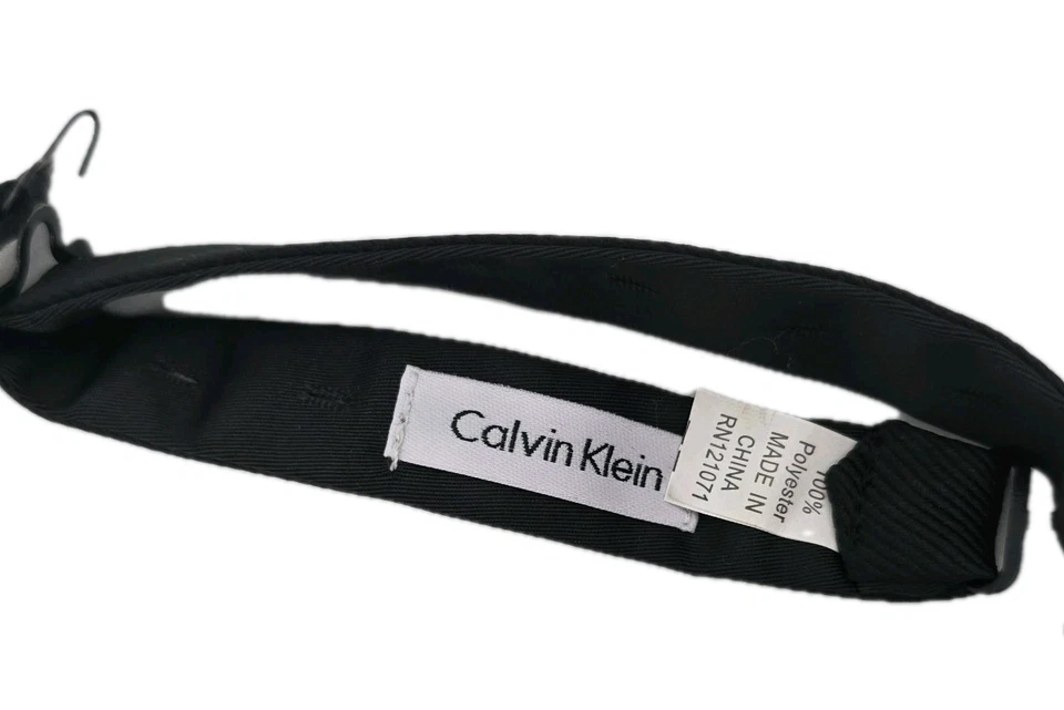 Pajarita de hombre Calvin Klein negra ajustable ropa formal Foto 3 de 4