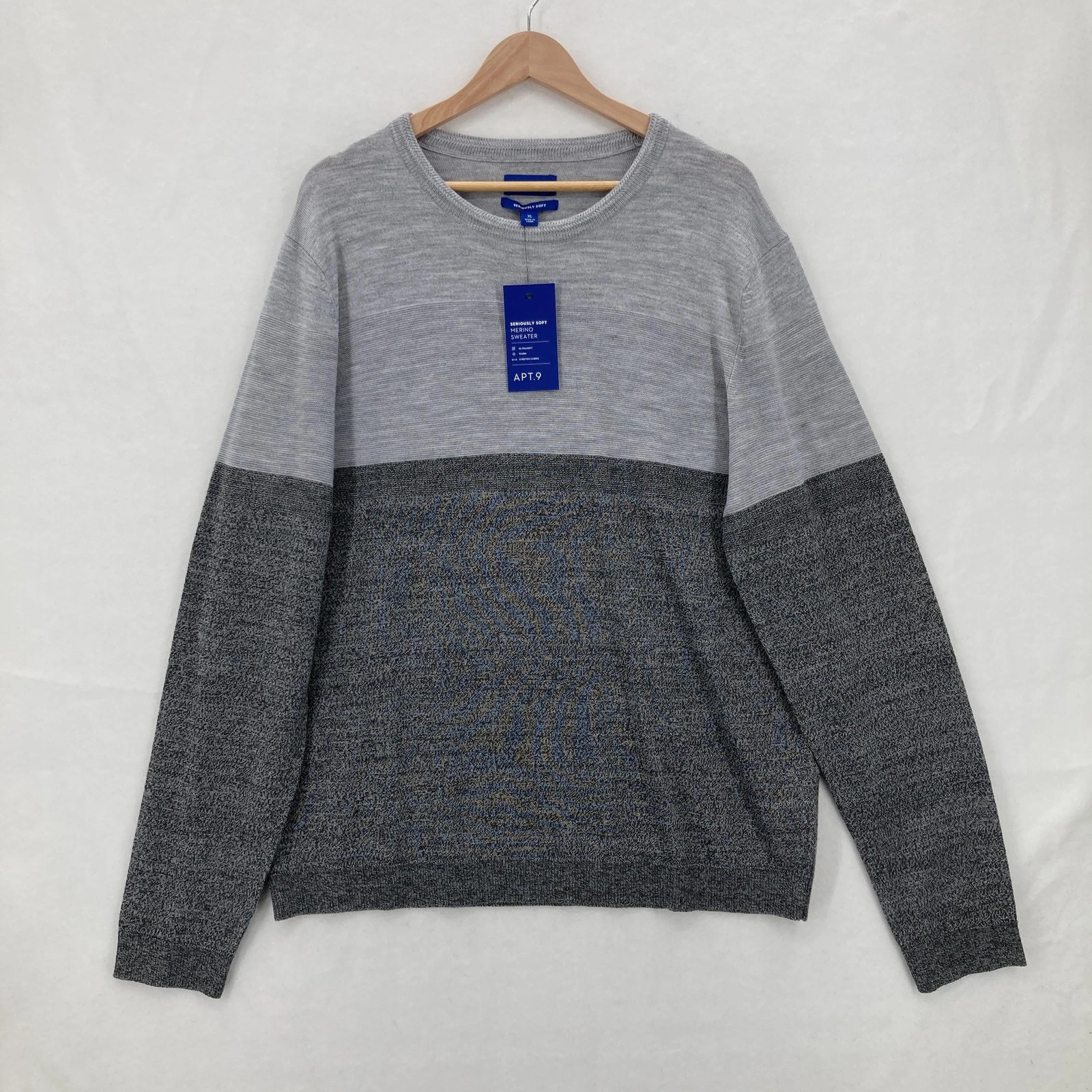 APT.9 Sweater Mens Extra Large Gray Colorblock Crewneck Seriously Soft Merino