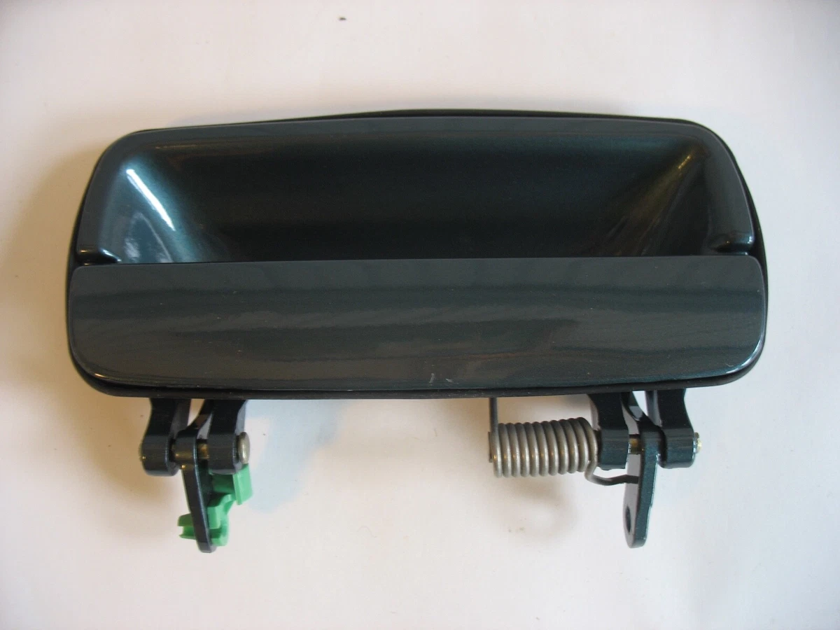 New NOS GM 16606234 GMC 1992-97 93 94 95 96 CADILLAC SEVILLE DOOR  