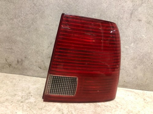 ORIG VW Passat 3B Rückleuchte Bremslicht rechts 3B5945096F