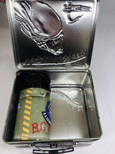 Aliens Tin Lunch Box with Thermos Diamond Select 2014 - Picture 3 of 18