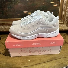 Easy Spirit Romy Womens Leather Walking Shoes Size 10 W Wide Sneakers Run NEW