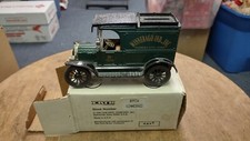 1991 Ertl 1913 Ford Model T Delivery Van 9934 Winnebago 1:25 Scale Locking Bank