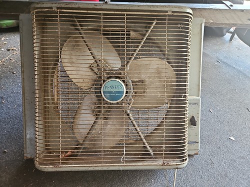 Vintage Penney's Lakewood R20-3 In/Out 3Speed Metal Blade Garage Exhaust Fan