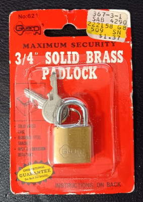 Brass Padlock Guard Security Solid Body 3/4'' Inch 2 Keys  NOS w/ Retail Sticker