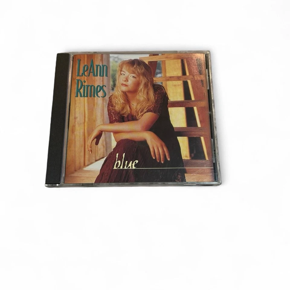 Vintage 1990s LeAnn Rimes 2 CD Set - I Need You & Blue - Country Music - Image 3 of 4