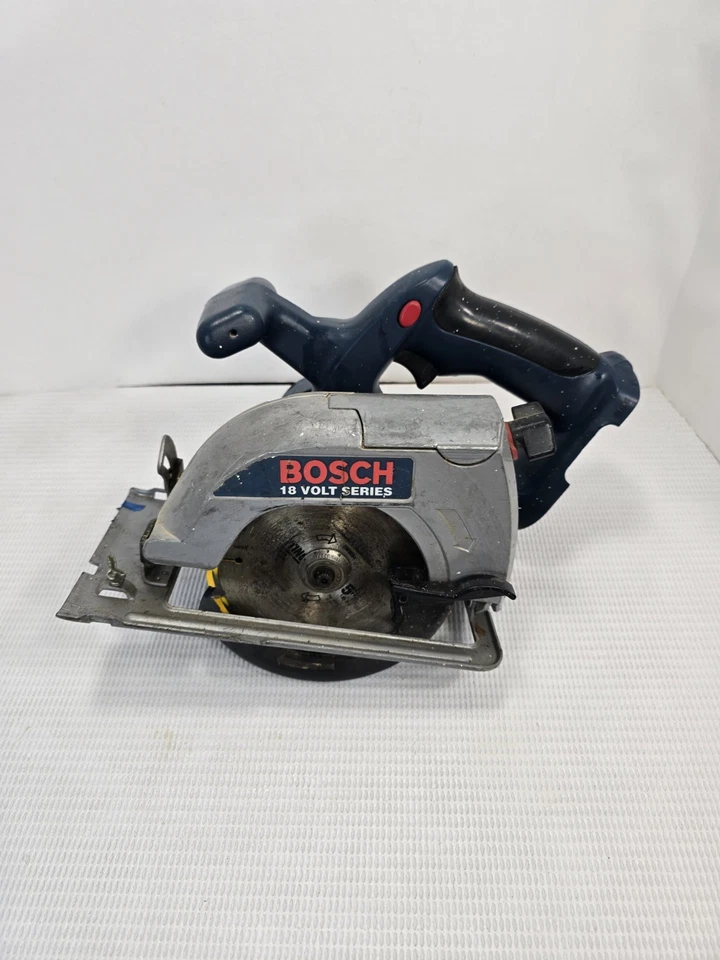 Bosch 18V Cordless Circular Saw Model No Battery Very Clean Tested Works !! - Image 2 of 4