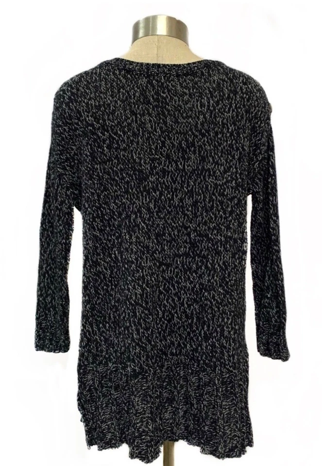 Suéter para mujer LUCKY BRAND azul marino + blanco Isabella botón acento hombro M Foto 4 de 4