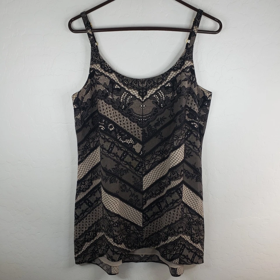 Vestido mini túnica cami estilo CAbi #3278 Monaco mediano negro beige estampado de encaje Foto 2 de 4