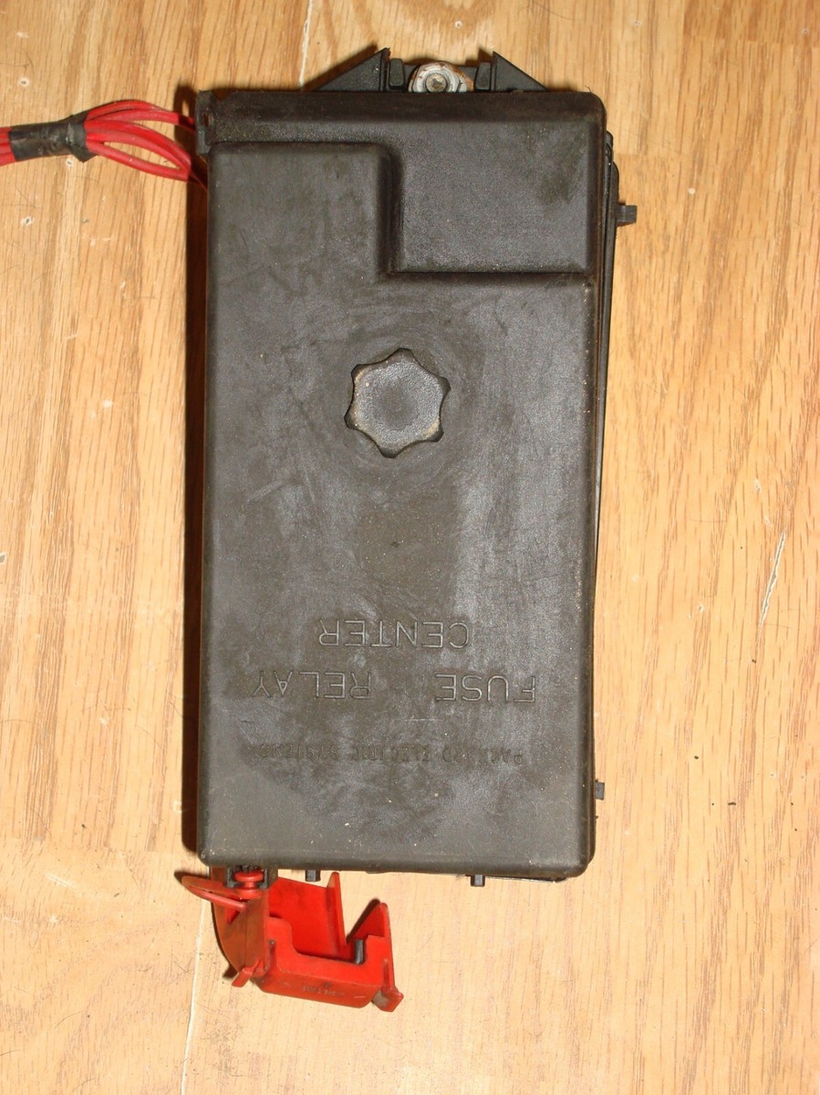 1999 buick century cigarette lighter fuse (VI; 1997 - 1999) 1997-1999 Buick Century Fuse Box