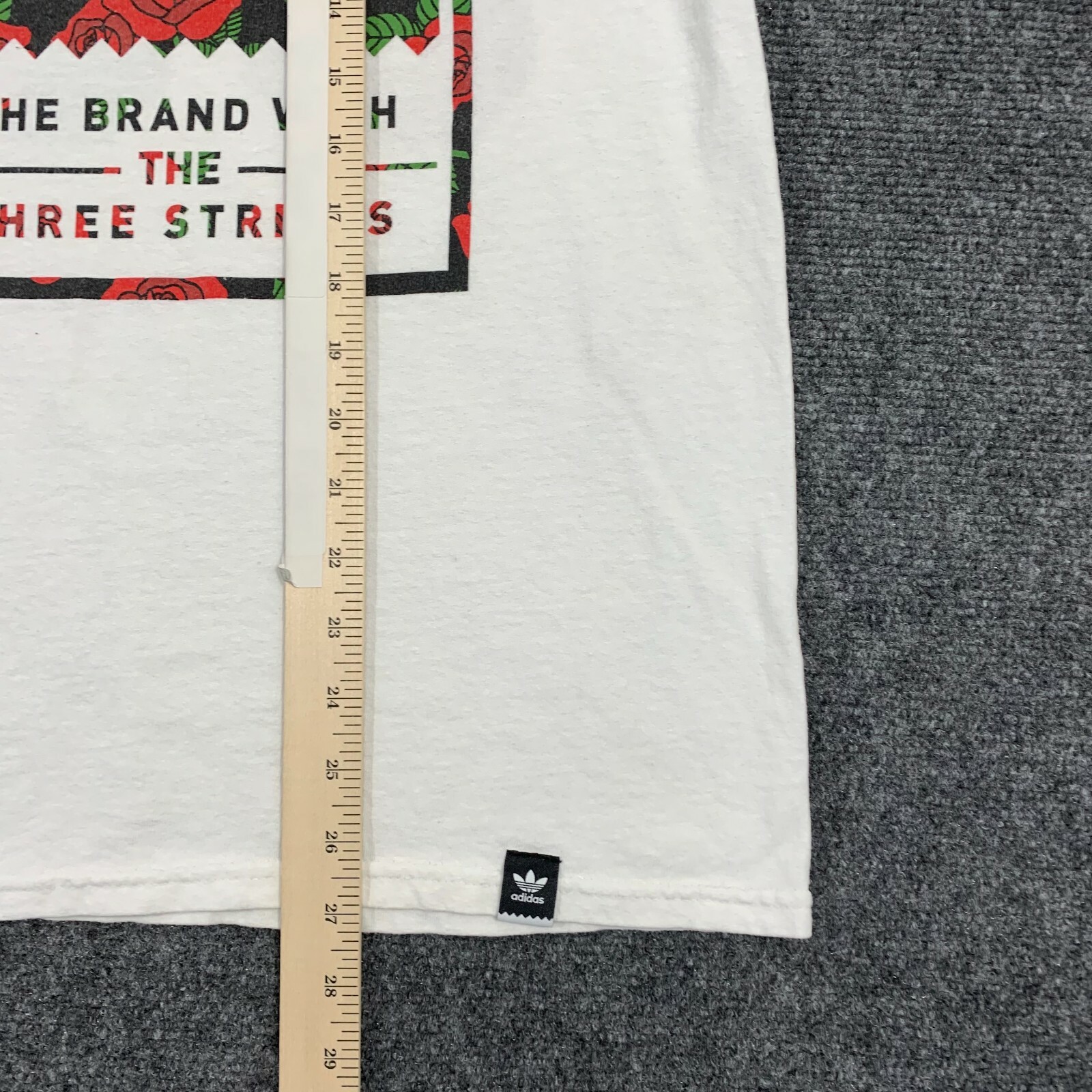 ADIDAS Skateboarding Shirt Mens Small White Big Graphic Flowers Roses Spell Out