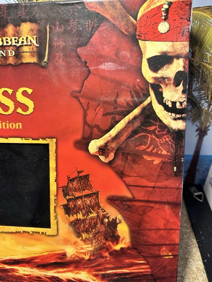 Pirates of the Caribbean: At World's End Chess Set Complete Collector's Edition - Image 2 of 4