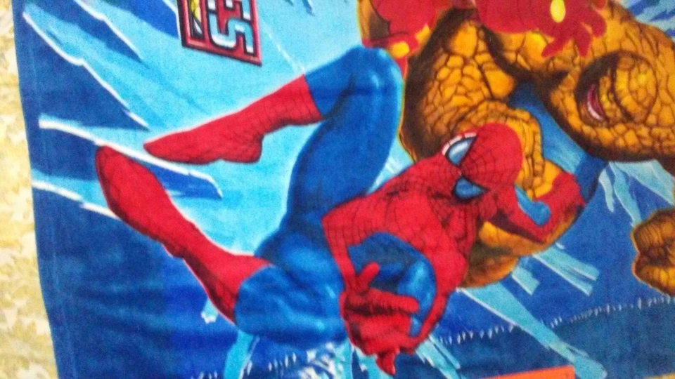 Marvel Thing Manta Iron Man Manta Spider Man 50x60 pulgadas Foto 2 de 4