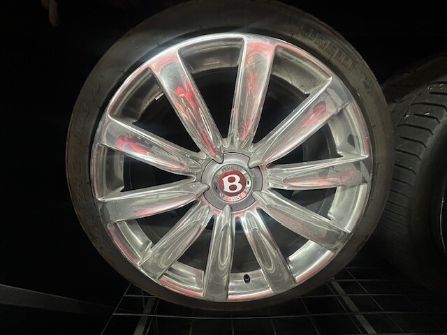 OEM FACTORY Bentley Continental GT wheels and Tires