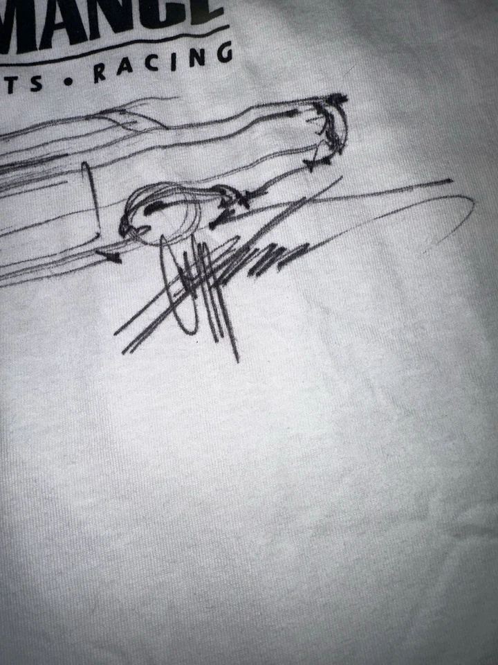 AUTOGRAFADO Danica Patrick/Chip Foose Chevy Performance Gildan Tamanho GG - Imagem 3 de 4