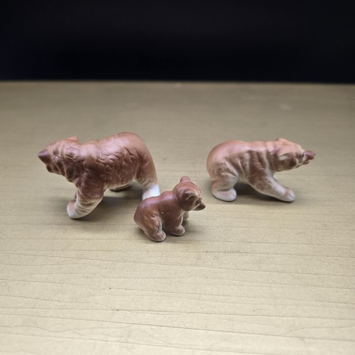 Vintage Miniatura Bone China Set di 3 statuine famiglia orso marrone ceramica - Foto 3 di 9