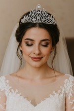 Elegante Kristall-Tiara / Strass Krone für Braut, Hochzeit, Party, Fotoshooting