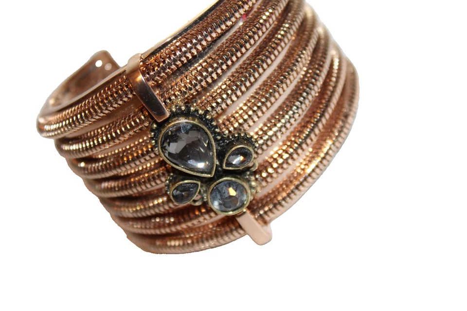 Pulsera Vince Camuto tono dorado varias filas cadena serpiente cuentas puño mujer Foto 2 de 4