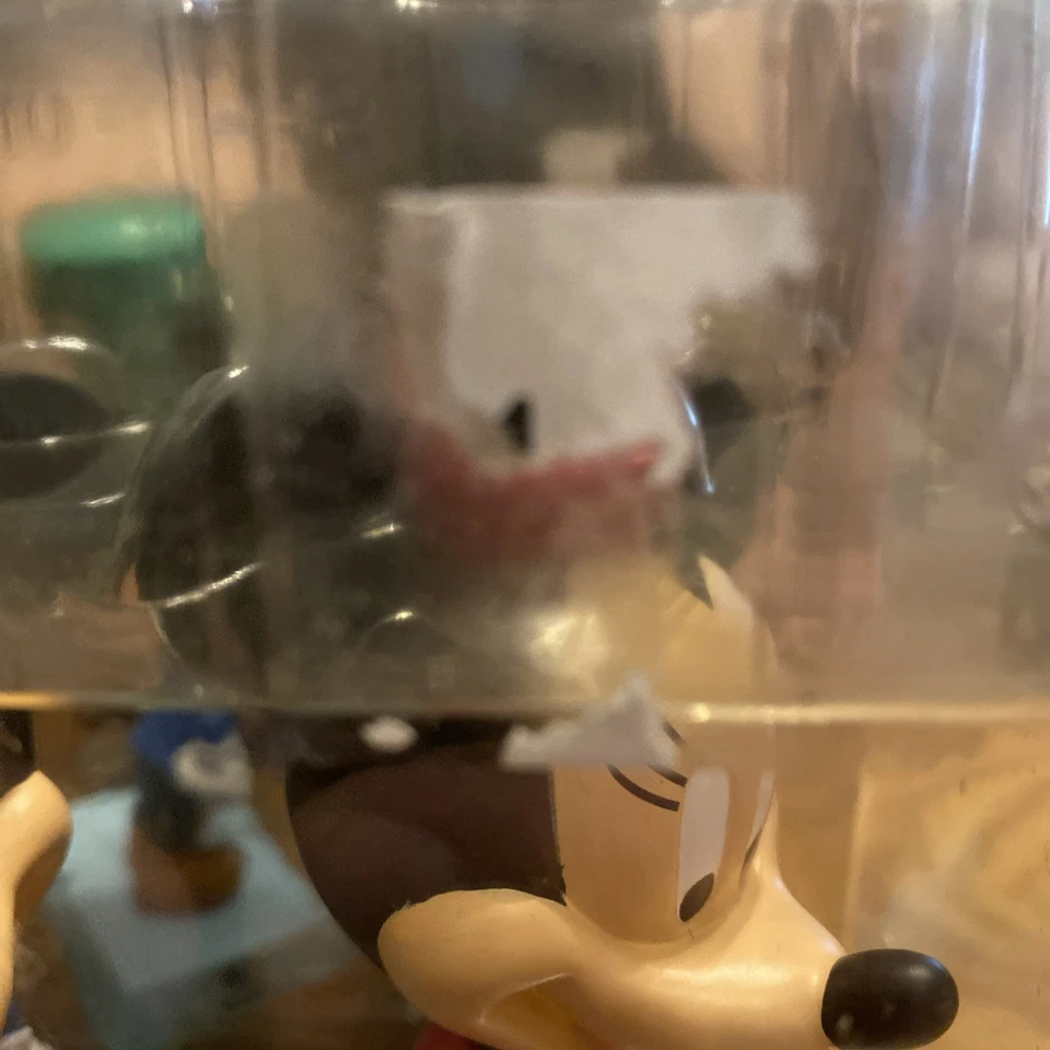 2004 Disney Mickey & Minnie Mouse Twice Upon Christmas Bobbleheads - Image 4 of 4