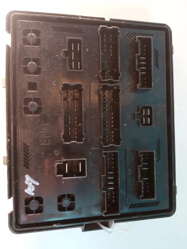 Y250G01 Caja Reles/Fusibles para SSANGYONG REXTON RX 270 Full 2006 568971 - Imagen 1 de 10