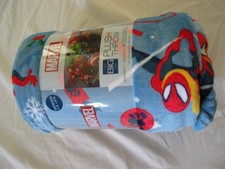 NEW The Big One oversized soft plush throw 5 ft x 6 ft winter holiday spiderman