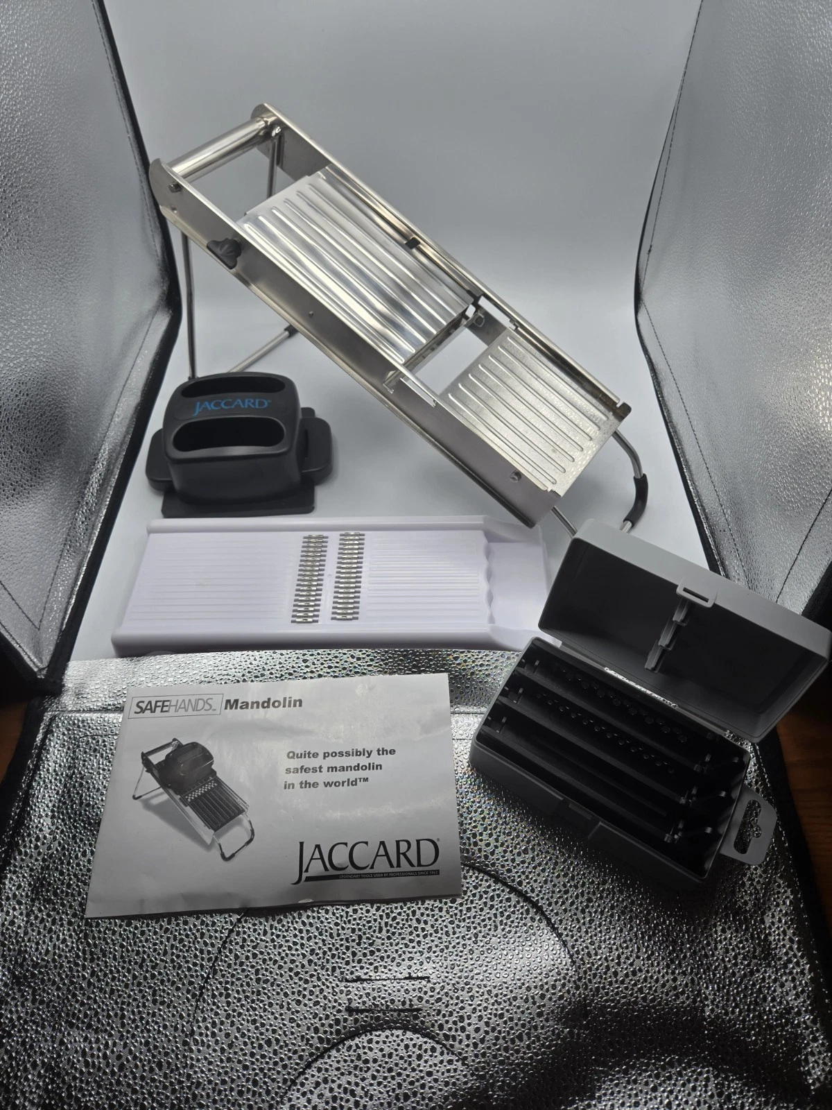 Jaccard Safe Hands Mandolin Slicer Adjustable 7 Interchangeable Blades. Manual