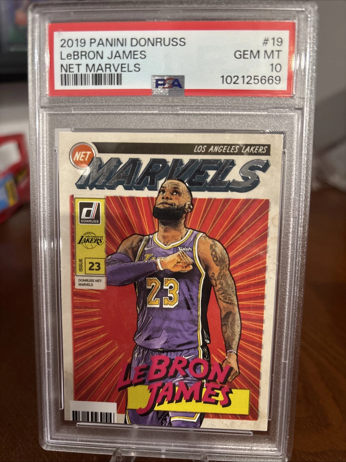 Lebron James trading card