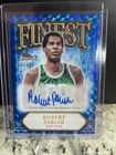 2024-25 Topps Finest - Finest Autographs Robert Parish Blue X-Fractor /99 (AU)