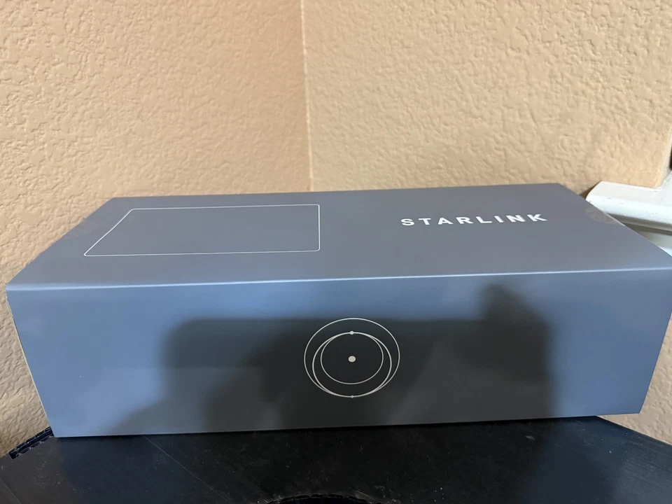 STARLINK Gen 3 Wireless Modem Router - Tri-Band - new in box - Image 2 of 4