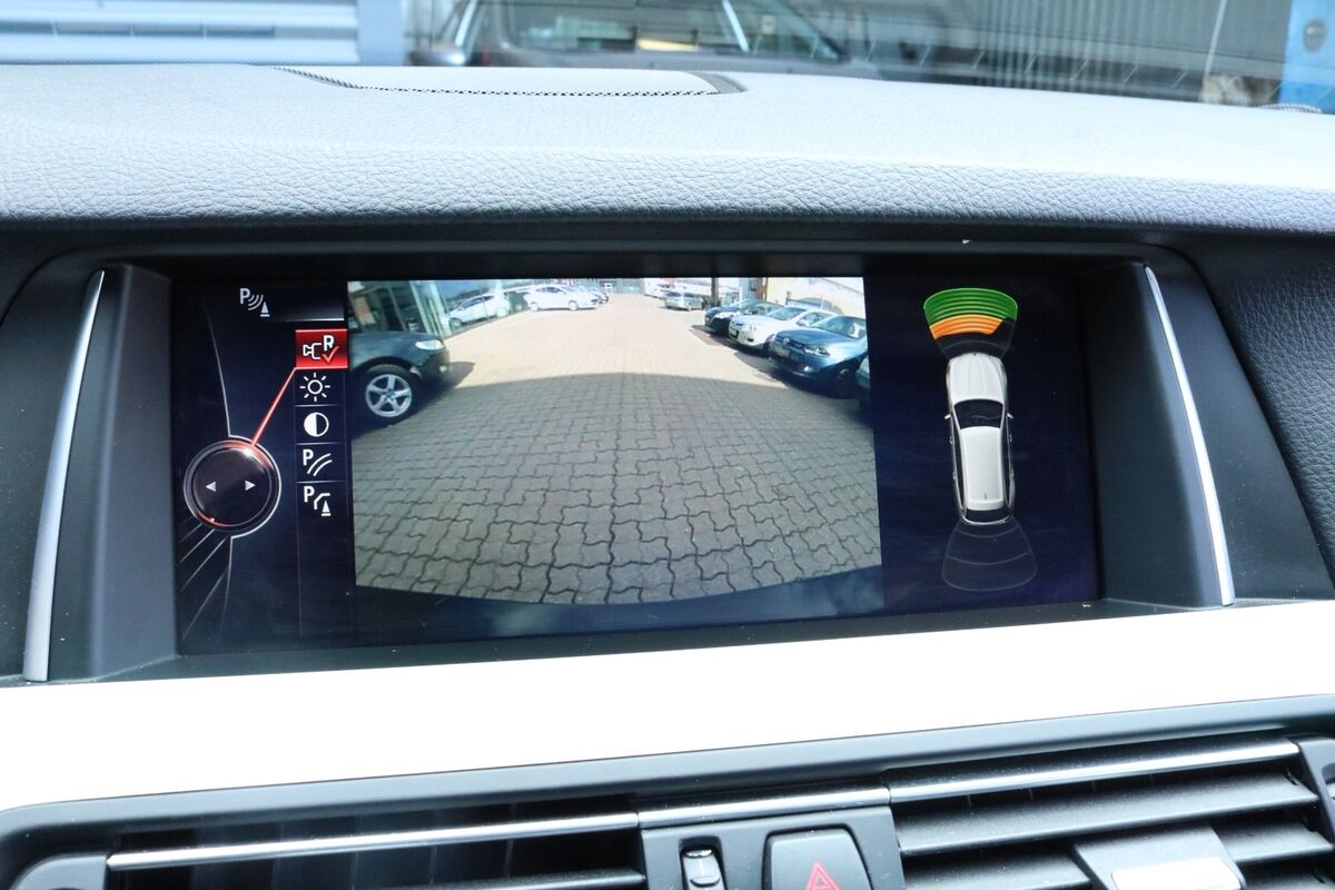 BMW 530d 3,0 Touring Luxury Line xDrive aut