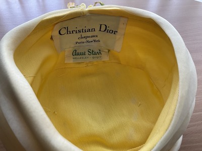 Vintage 50-60s Christian Dior Chapeaux Paris-New York Yellow Flowers Hat organza Vintage 50-60s Christian Dior Chapeaux Paris-New York Yellow  main image 4