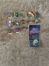 (14) Planet Hollywood Pins