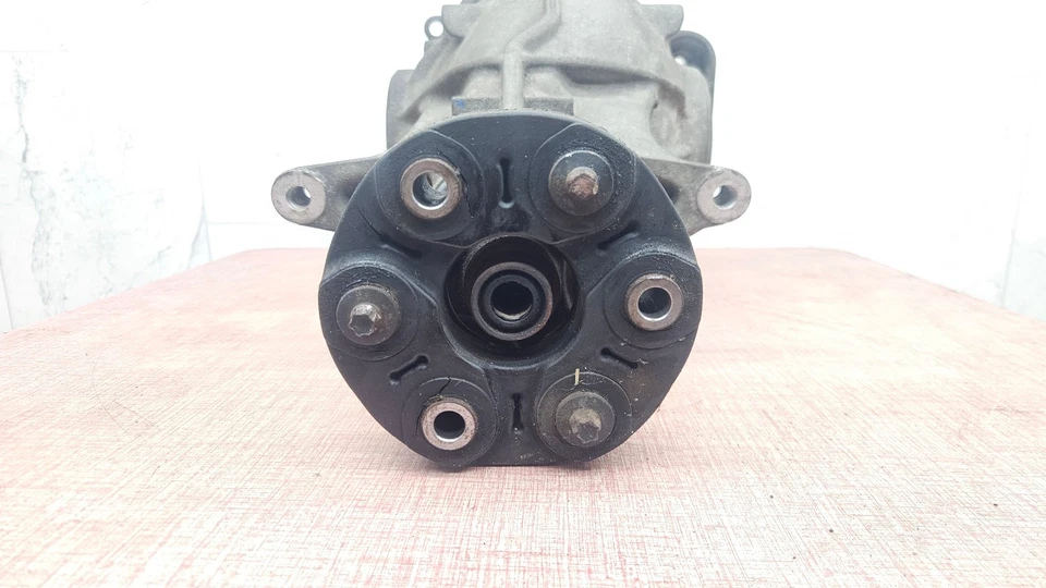 BMW F02 750Li xDrive 2010-2012 AWD 4,4 L A/T eje trasero portador diferencial OEM Foto 4 de 4