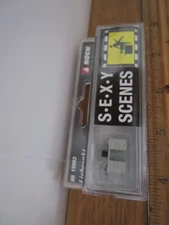 Rare HO 1/87 Scale Noch Sexy Scenes Figures & Desk 15953 For Train Layout