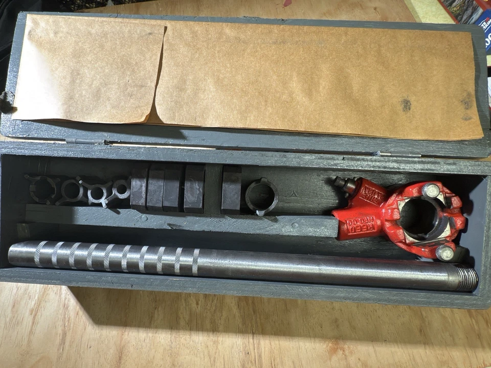 Vintage Reed Pipe Threading Die, Made In USA Size 1/8 - 3/4 New In Original Box - Image 4 of 4