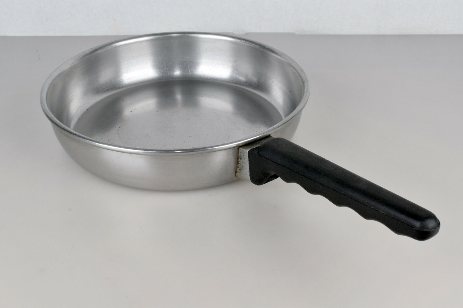 Vintage Lifetime Cookware Stainless Steel 2 QT 9.5" Frying Pan Skillet