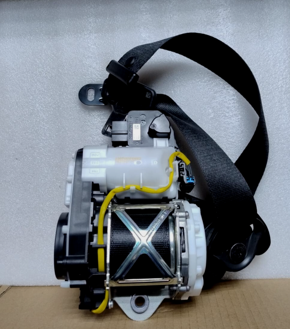 BMW 5SERIES 2016 TO 2022 G30/ G31/G32/F90/G38 seat belt right side 7430116