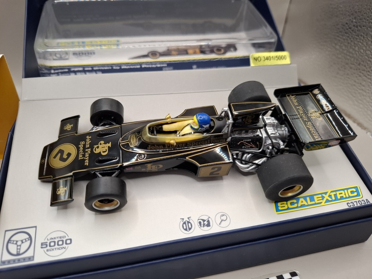 スロットカー　F-1 scalextric Club2002会員限定品 Scalextric 1/32 ｽﾛｯﾄｶｰ C4442◇ バットモービル Batmobile