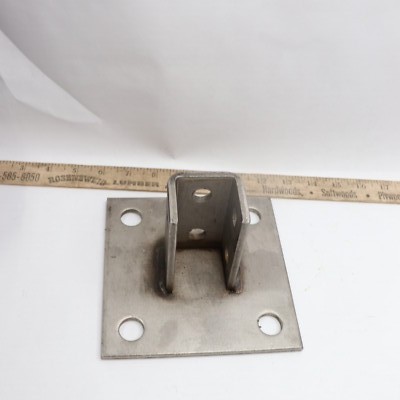 Wesanco Channel Strut Post Base Fitting Gold Galvanized Steel ST-304