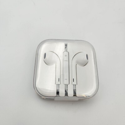 NEW Apple OEM Wired Earbuds With 3.5mm AUX Jack iPhone MAC