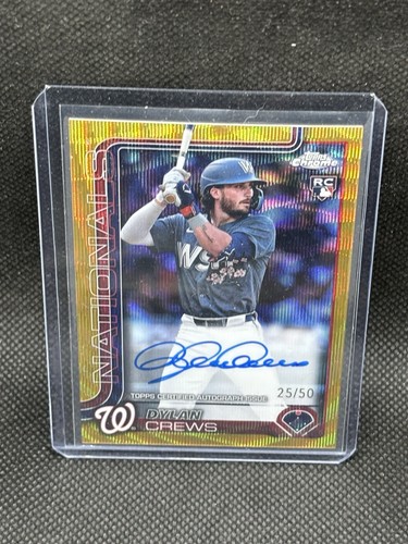 2025 Topps Chrome Dylan Crews Gold Wave Auto /50 RC Nationals Rookie #RA-DC WSH - Foto 1 di 4